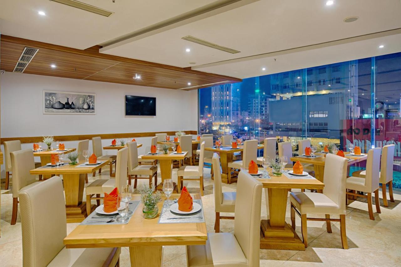 Bliss Luxury Hotel Da Nang Exterior foto