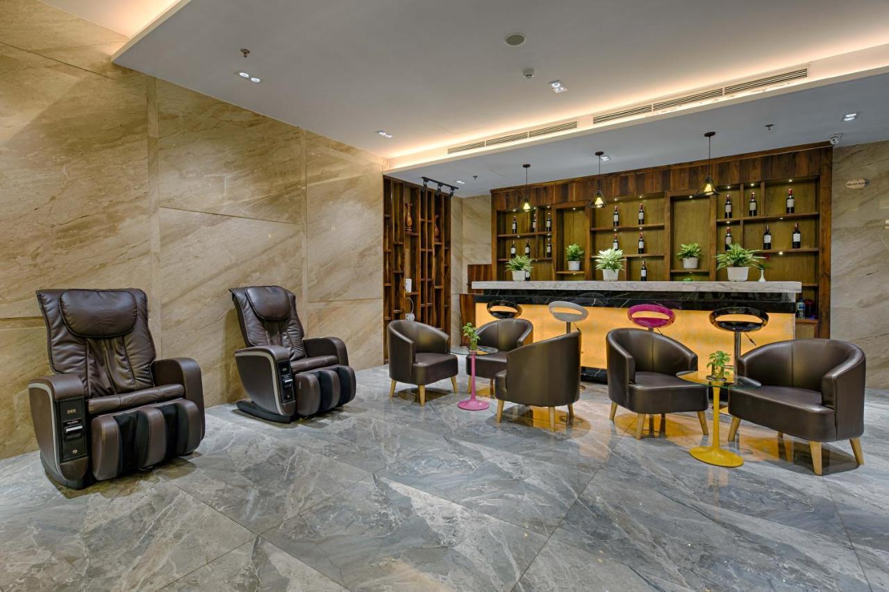 Bliss Luxury Hotel Da Nang Exterior foto