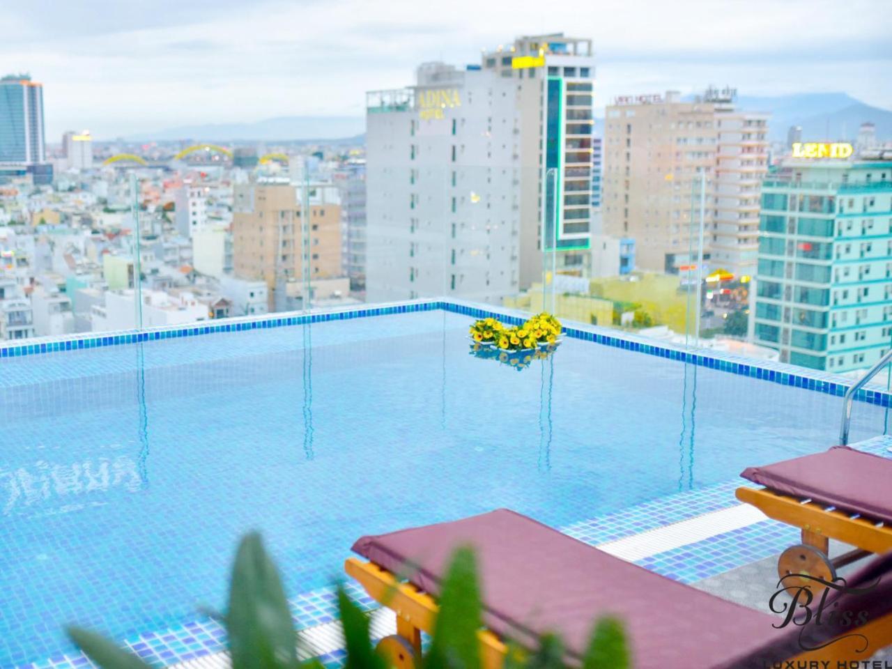 Bliss Luxury Hotel Da Nang Exterior foto